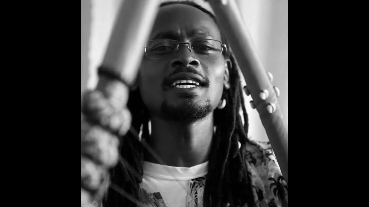 Cyfweliad â Grand Master Masese Interview (Connecting Strings / Llinynnau sy’n Cysylltu)