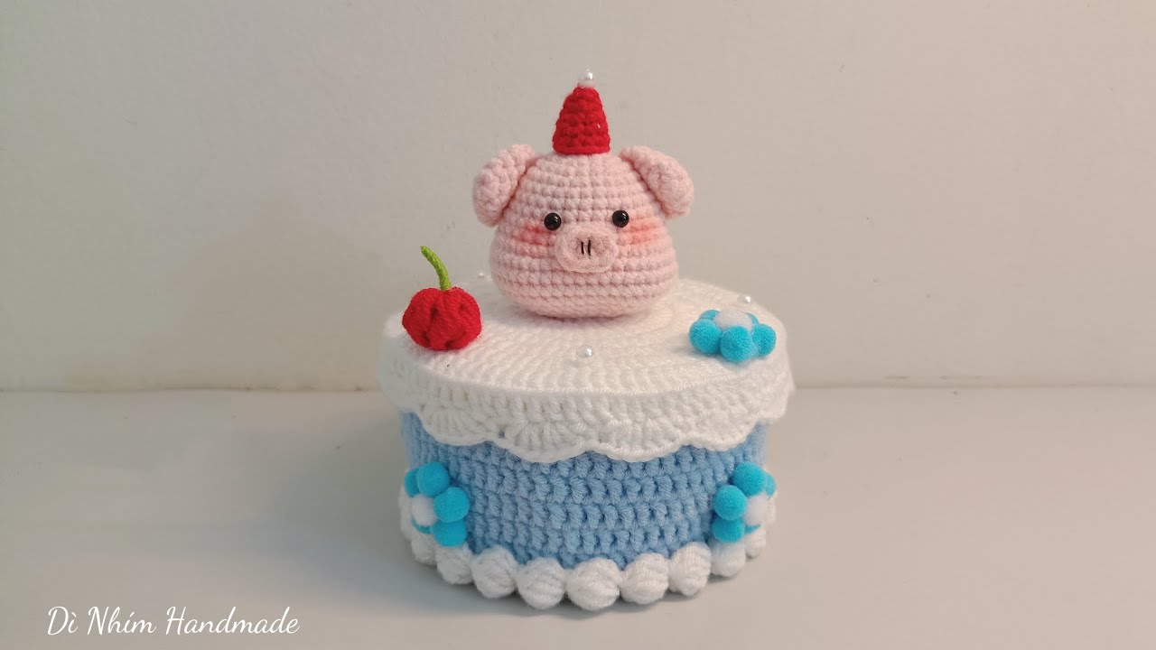 MÓC BÁNH KEM HEO BẰNG LEN - Dì Nhím Handmade