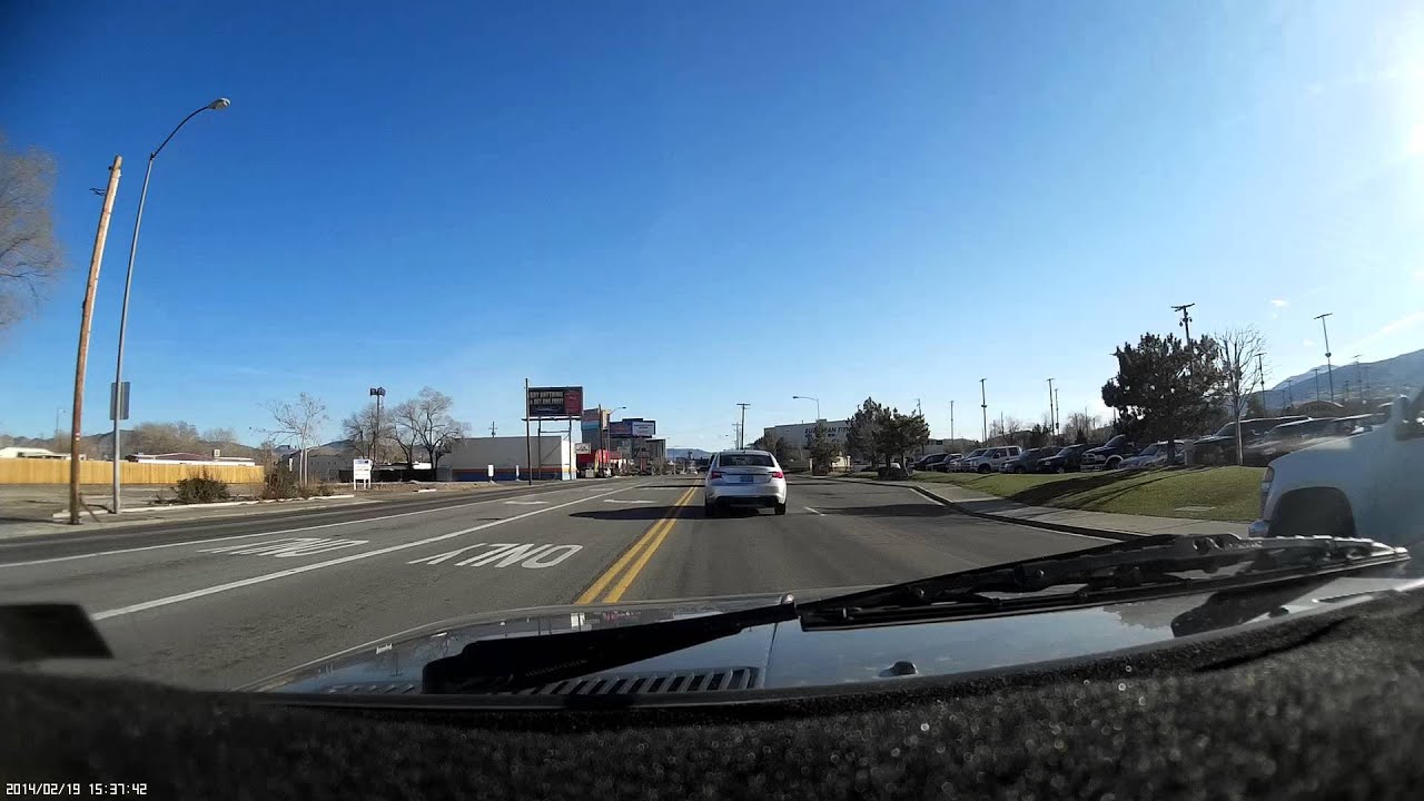 Driving between Peppermill and Atlantis in Reno Nevada