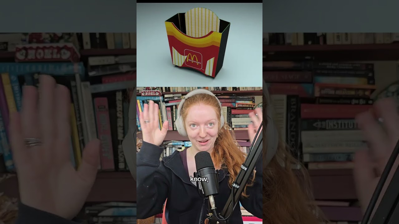 Бросила заниматься этим в 2021 году, вернулась, буду делать уроки в 2025 году. Наслаждаюсь жизнью...