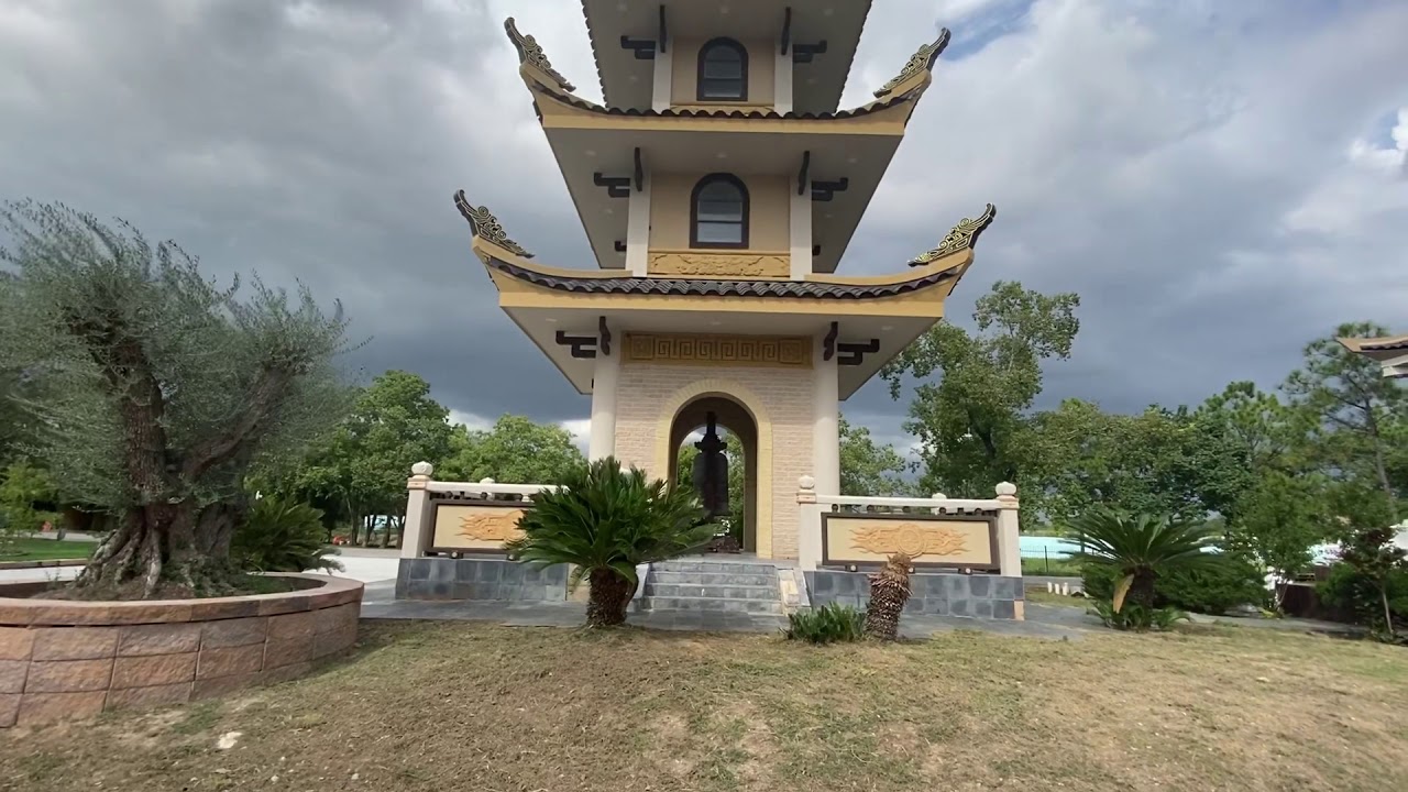 Mot Trong Nhung Ch a L n Nh t Tai TEXAS hoa K Biggest Vietnamese Mot Trong Nhung Ch a L n Nh t Tai TEXAS hoa K Biggest Vietnamese