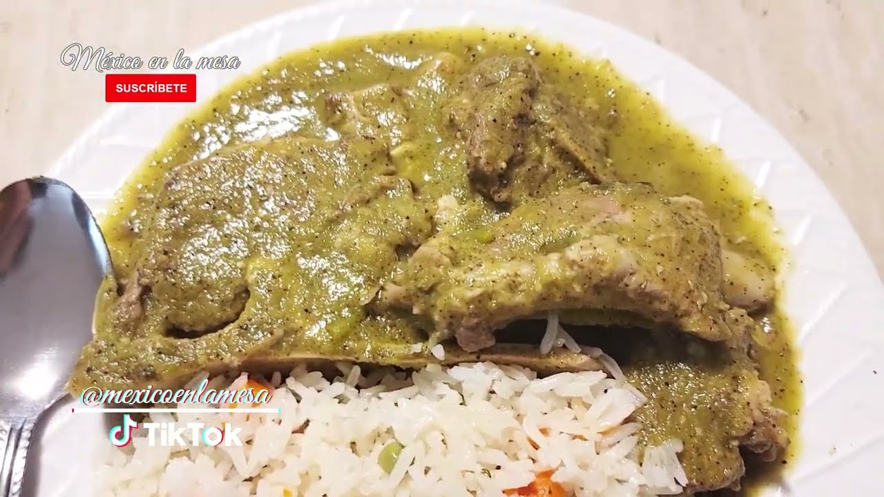Espinazo De Puerco En Salsa Verde Tatemada Muy Rico 🤗❤️