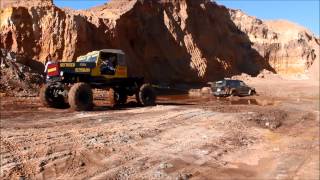 Offroad Jeep rescue gone wrong!