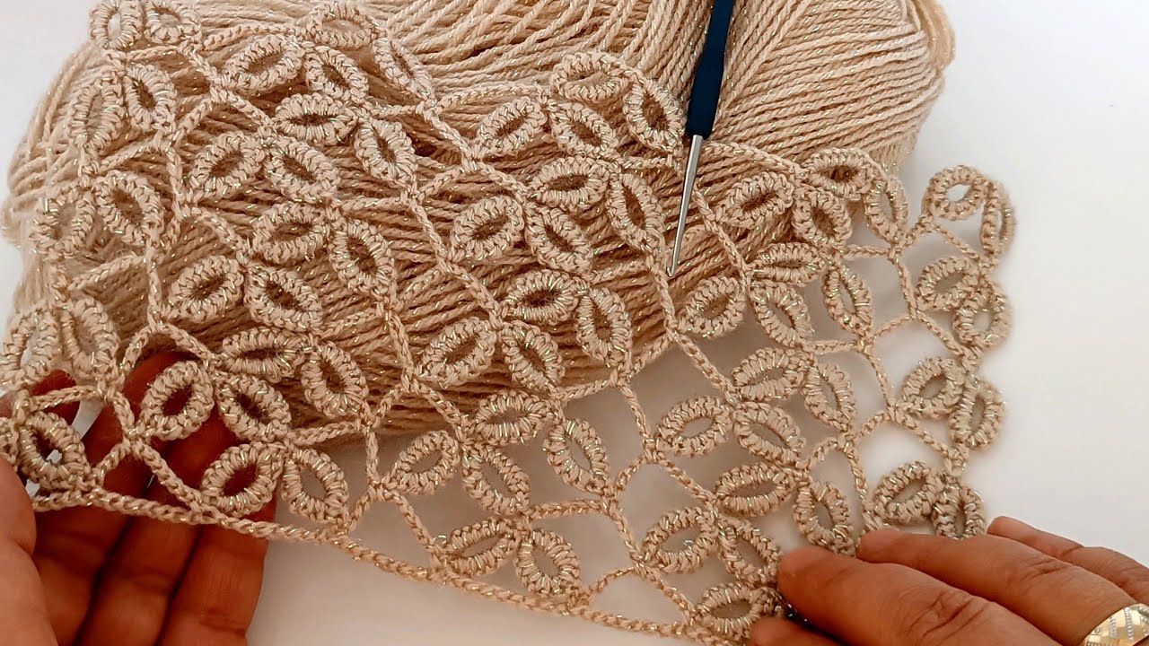 Просто ИДЕАЛЬНО👌🏼Модель шали-палантина, связанная крючком ✔️ Схема вязания крючком