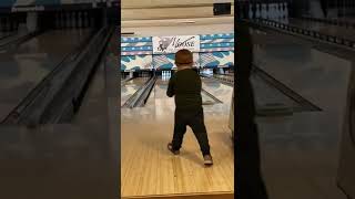 Bowling tips from a 3 year old ❤️😂 #boymom #funny #funnykids #comedy #bowling #cute #funnyvideo Net Worth