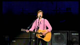 Paul McCartney - Eleanor Rigby (2012 05 10 - Zócalo DF México) (22/38)