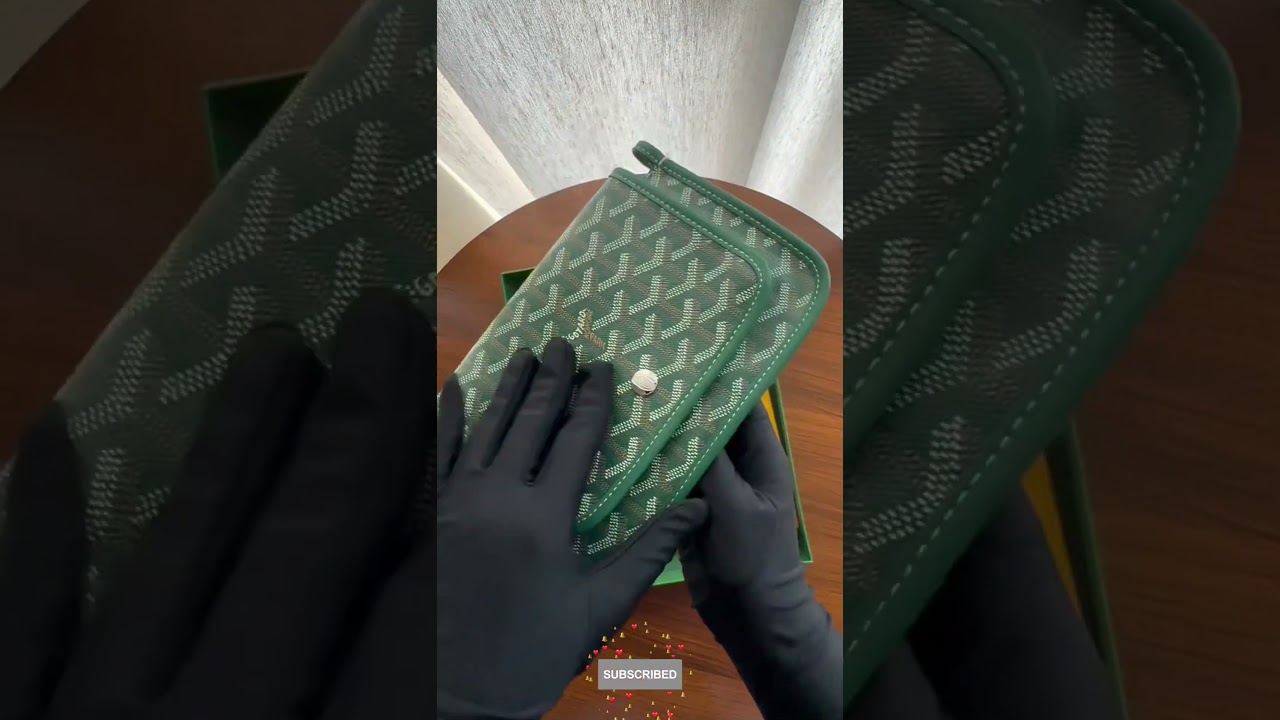 Envelope bag? Yes. Green GOYARD Plumet? Hell yes.