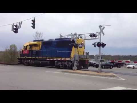 Busy Intersection Railroad Crossing With Tons Of Crossing Gates! Milford Ohio Trains!