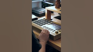 Making a beat on the MPC Live II