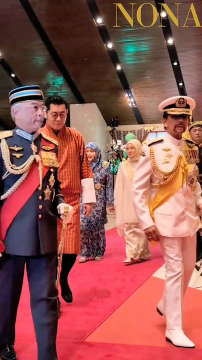 Keberangkatan tiba kerabat diraja, dif kehormat serta VVIP ke balai utama Istana Nurul Iman, Brunei
