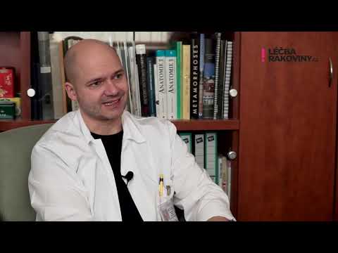 Video: Rakovina Vaječníků 1. Fáze: Léčba A Míra Přežití