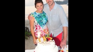 Celebrity Tiffani Thiessen's Second Child Will Be a... Net Worth