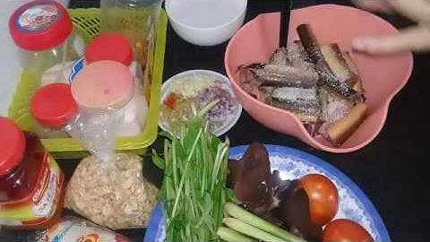 lươn đồng xào lăn nươc cốt dừa !