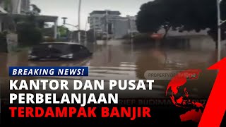Sejumlah Pengendara Terjebak Banjir, Ketinggian Air Kali Krukut Hampir Setara Dengan Jalan Raya
