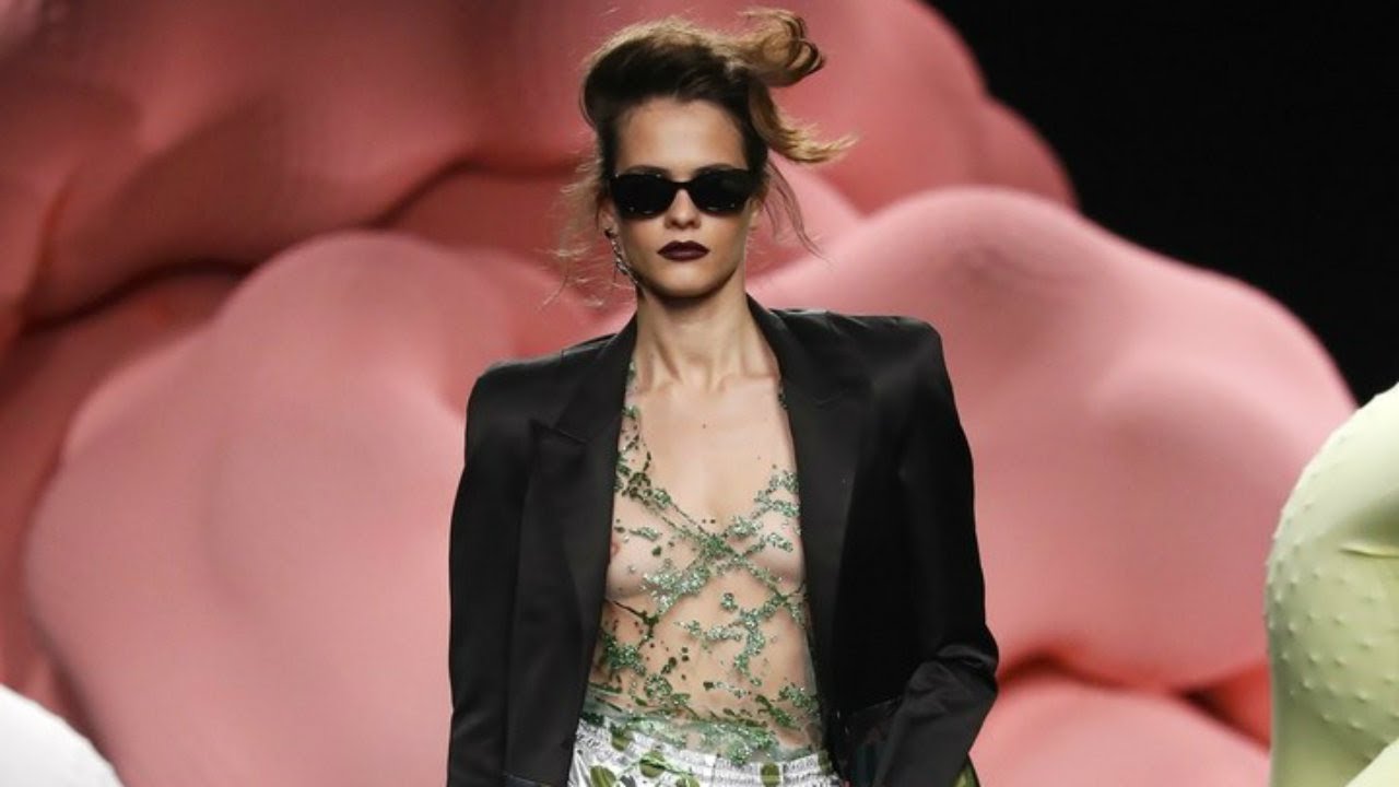 video phone beyonce mp3 Ana Locking | Spring/Summer 2020 | MBFW Madrid