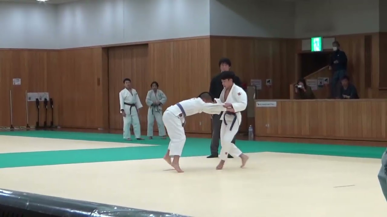 吹田市柔道連盟 令和７年度 第三回昇級審査会 2026年2月15日 場所：吹田市立武道館「洗心館」