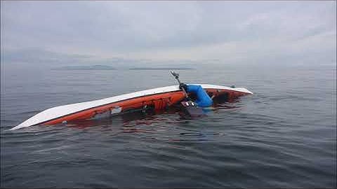 Paddle Float re-entry and roll