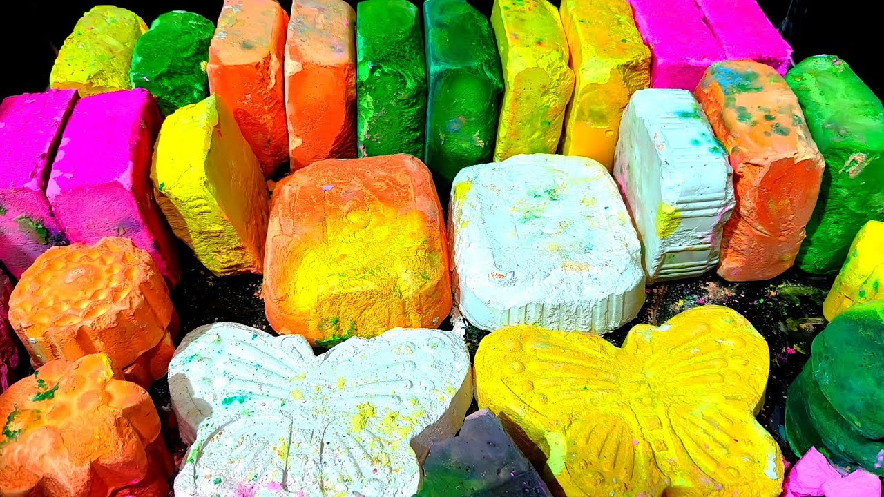 Gym chalk.dusty.soft. oddlysatisfying. #asmr #relaxing #satisfying 