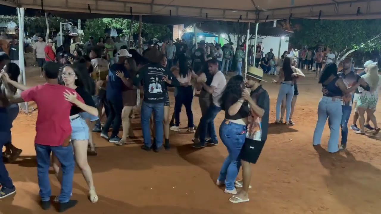 Oseias dos teclados / fazenda oncinhas . Licínio de Almeida-Ba #sertãobaianoéshow 