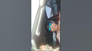 Nyetir mobil sambil dengerin dj an