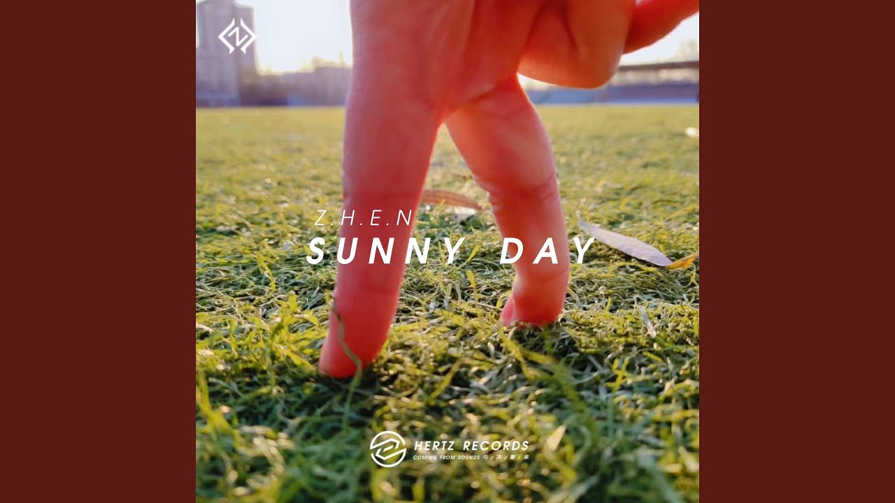Obejrzyj Sunny Day w YouTube