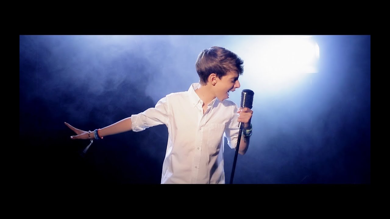 Download David Parejo - The show must go on (Original song by Queen) (COVER)