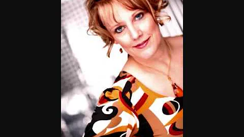 Deborah Peek-Living In The Middle Of An Answered P...