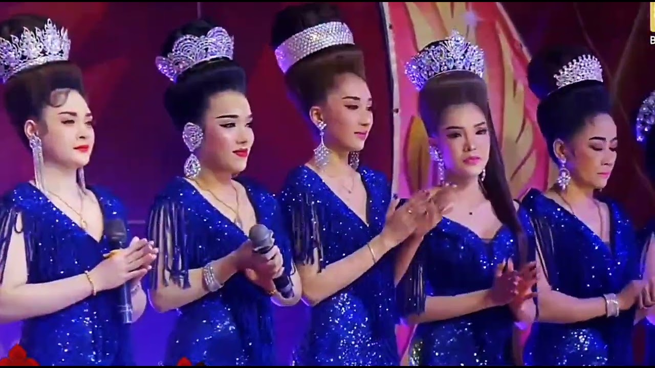 ลิเกแสดงแล้วจ้าาา #นุ่นเนตรชนก #นุกฤษฎา #แนทรุ่งฟ้า