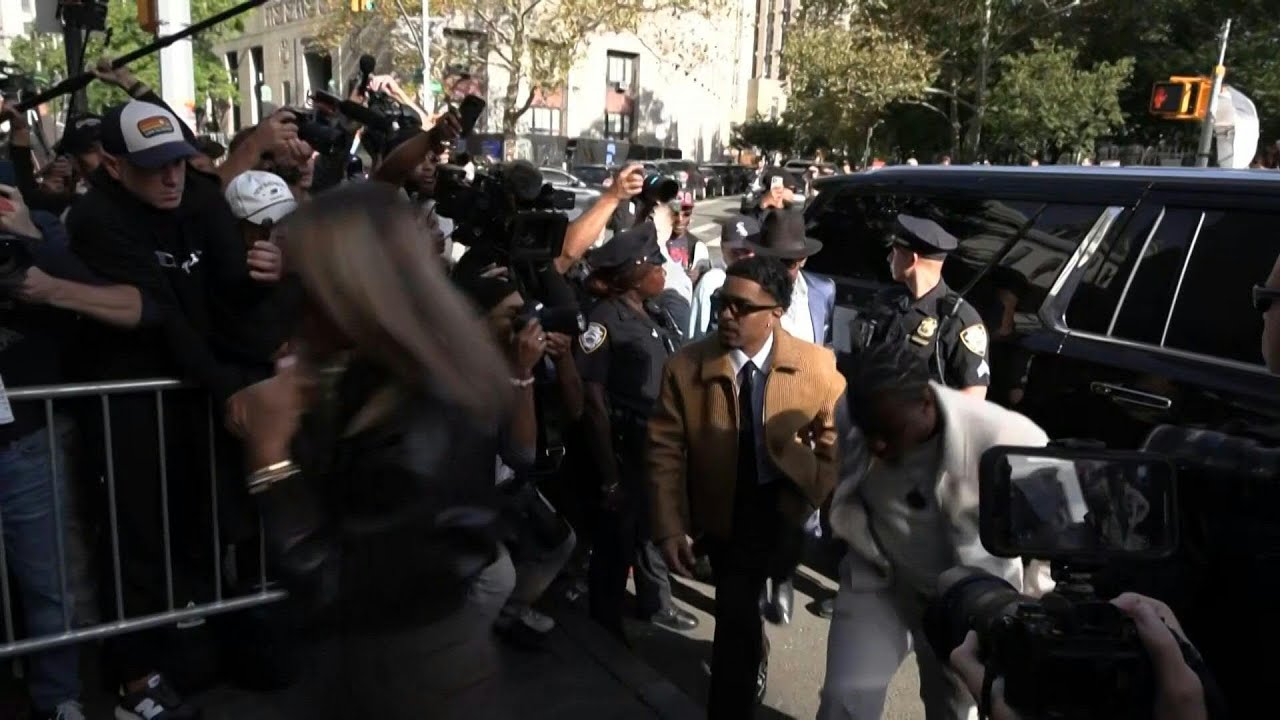 Family arrives at court ahead of Sean 'Diddy' Combs' sentencing | AFP