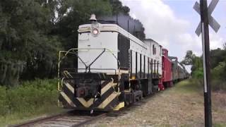 Florida Railroad Museum, Pumpkin train, ALCO S2 #251, 10-27-19