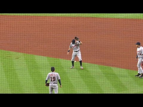 Video: Hvad er markspillerens valg i baseball?