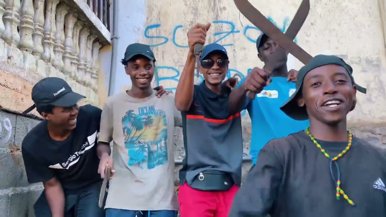 Capo -09 taharak ft. Zincou (clip officiel )