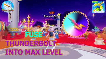 Fuse THUNDERBOLT WORLD 35 into MAX LEVEL in Weapon Fighting Simulator