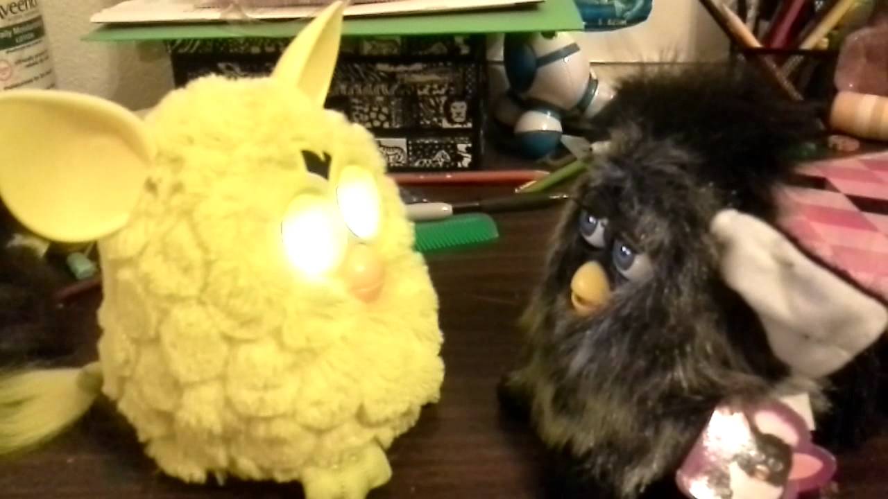 Furby 2.0 talks to 1998 (well sorta) - YouTube