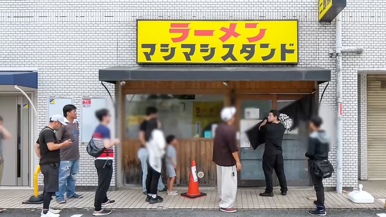 ３３歳店主が貯金だけで二郎系ラーメン店を開業！１年目で３店舗＋月商７００万円に到達した秘訣とは？