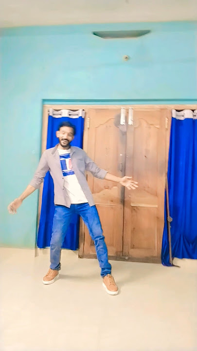 thodi si bekarari  😎 #shorts #dance #explore #shortvideo #youtubeshorts