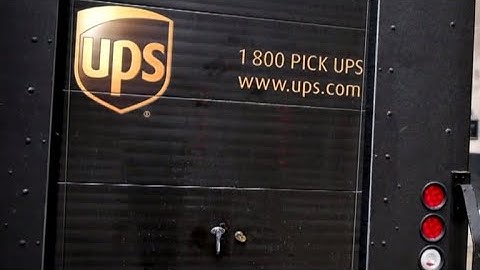 UPS avoids worker strike with tentative agreement with union