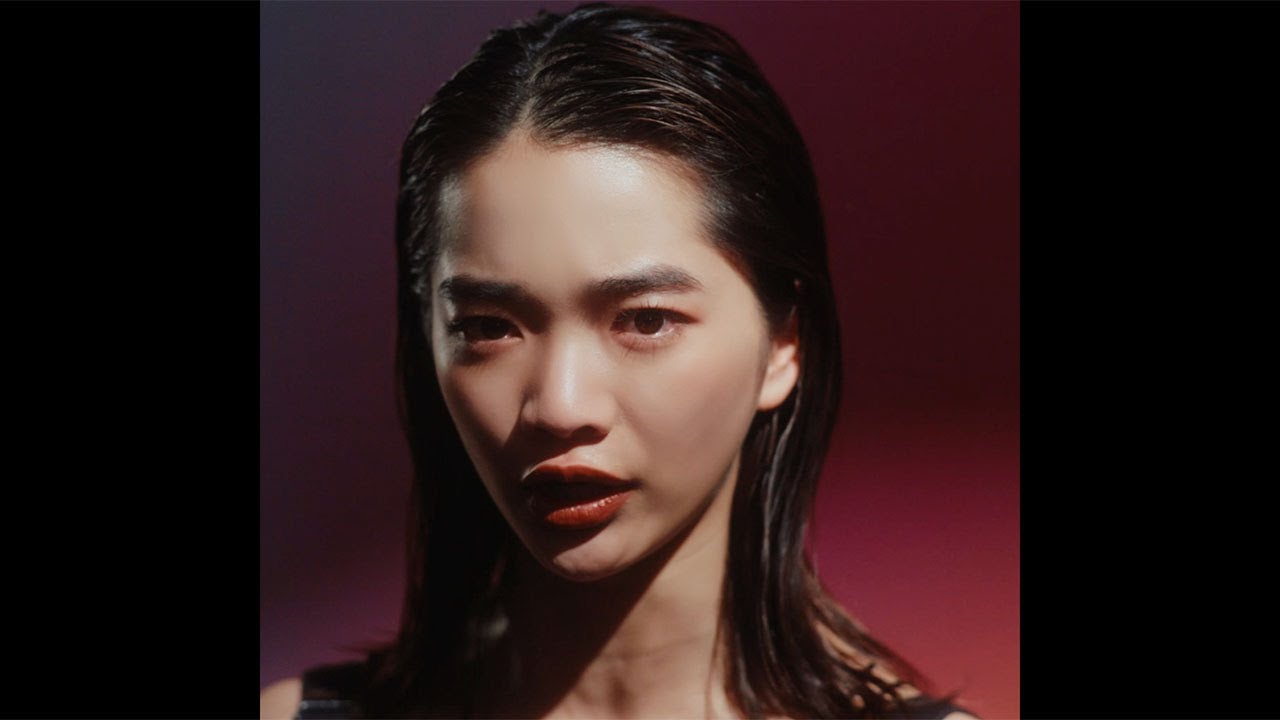 見上愛、一つのせりふで喜怒哀を演じ分け　圧倒的な表現力を披露　「niko and...」ウェブ動画