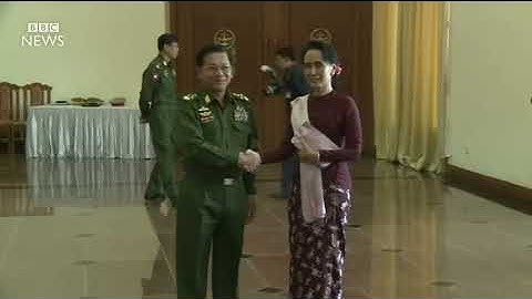 Myanmar police officers detained over Rohingya beatings video - BBC News