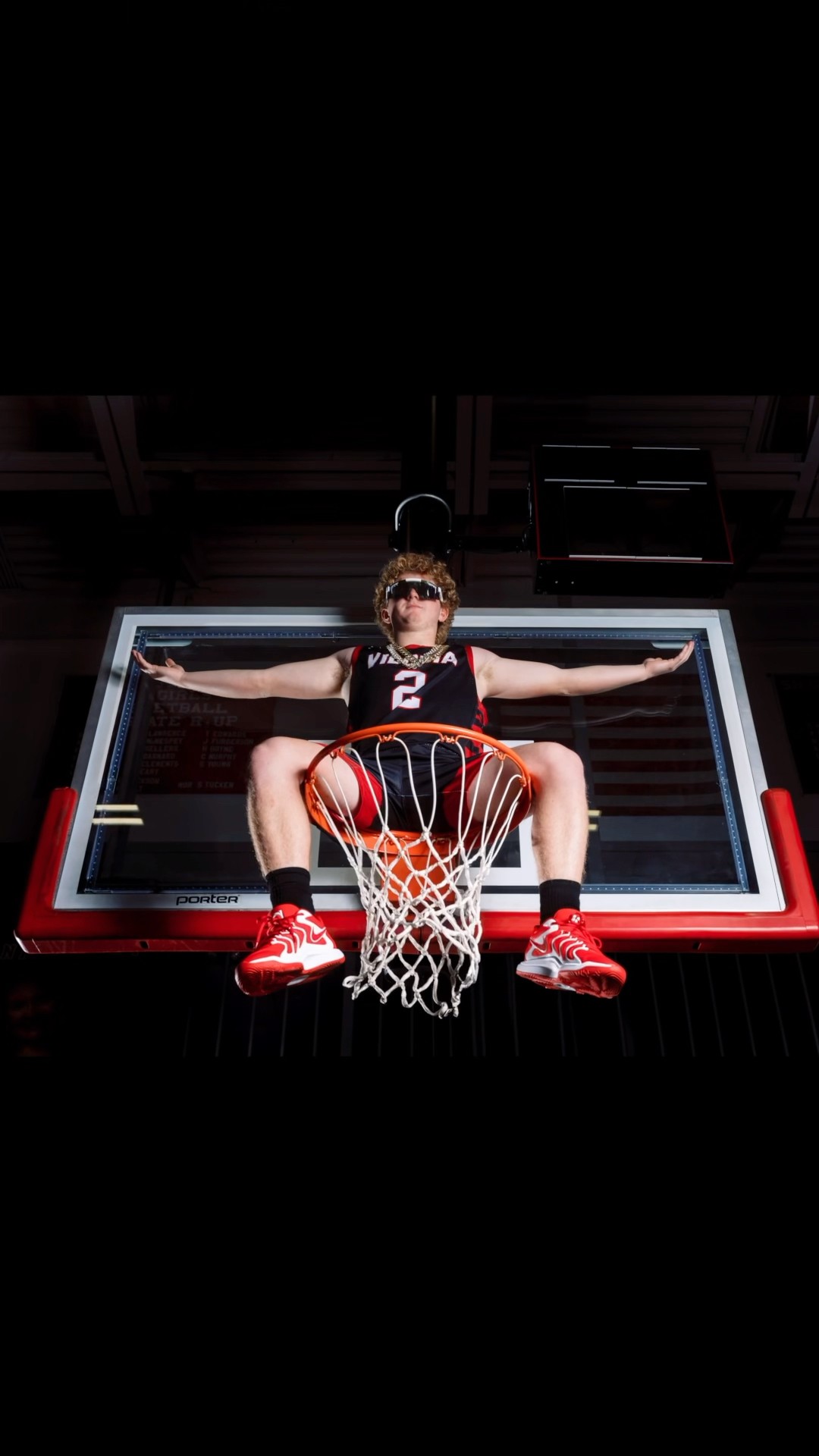 Took a lot of effort to get up there! #basketball #photoshoot