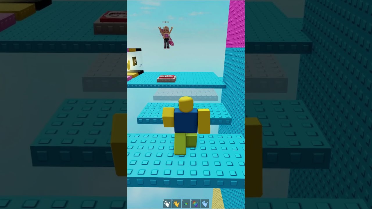  When Bro Tries 5000 IQ Clutch In Roblox