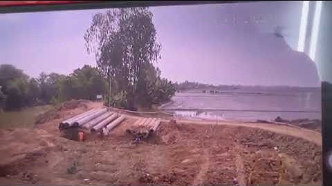 CAMERA Ghi Lại Bé Hạo Nam không may rơi xuống trụ móng cầu (giây thứ 10) sâu 35 mét