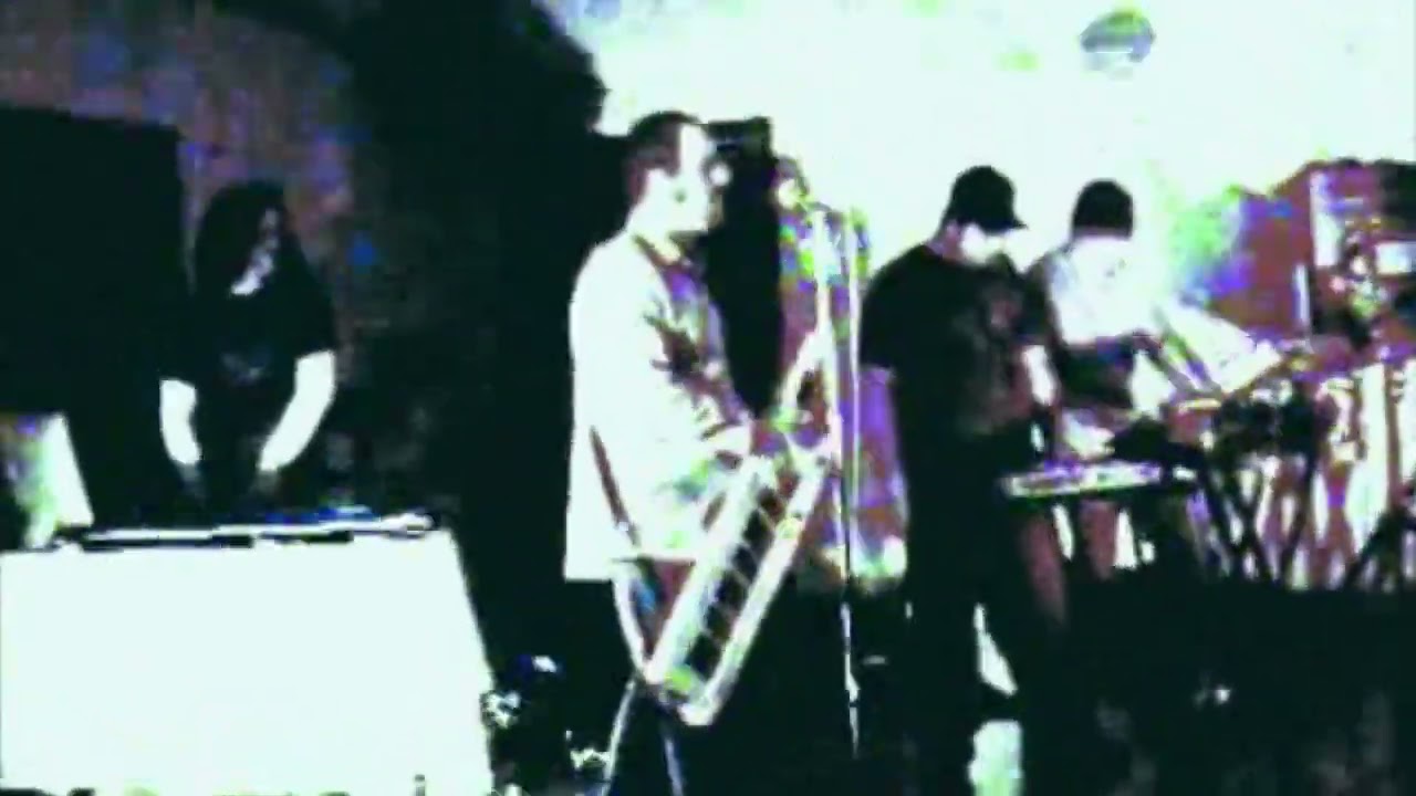 Sleduj Soultech: Theories (2023 Mix) [Music Video] na YouTube