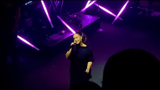 Jorja Smith Live - What if my heart beats faster - (Ace Theater)