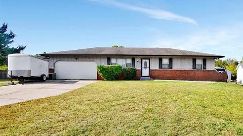 Priced at $95,000 - 301 S Magnolia St, Newton, KS 67114