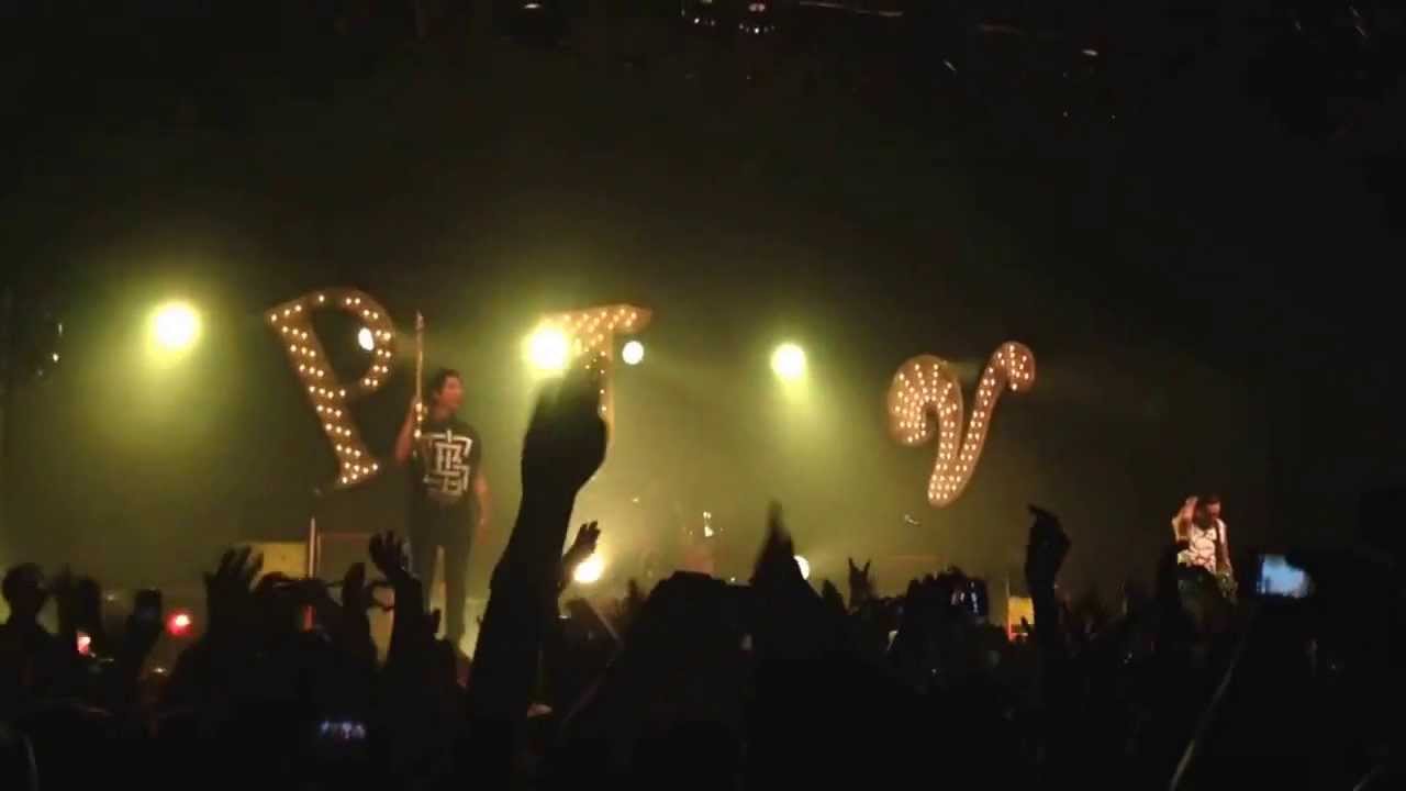 Pierce The Veil Bulls In The Bronx