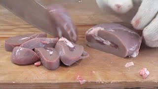 猪杂自助餐，腰子不处理，竟然还有淋巴肉？