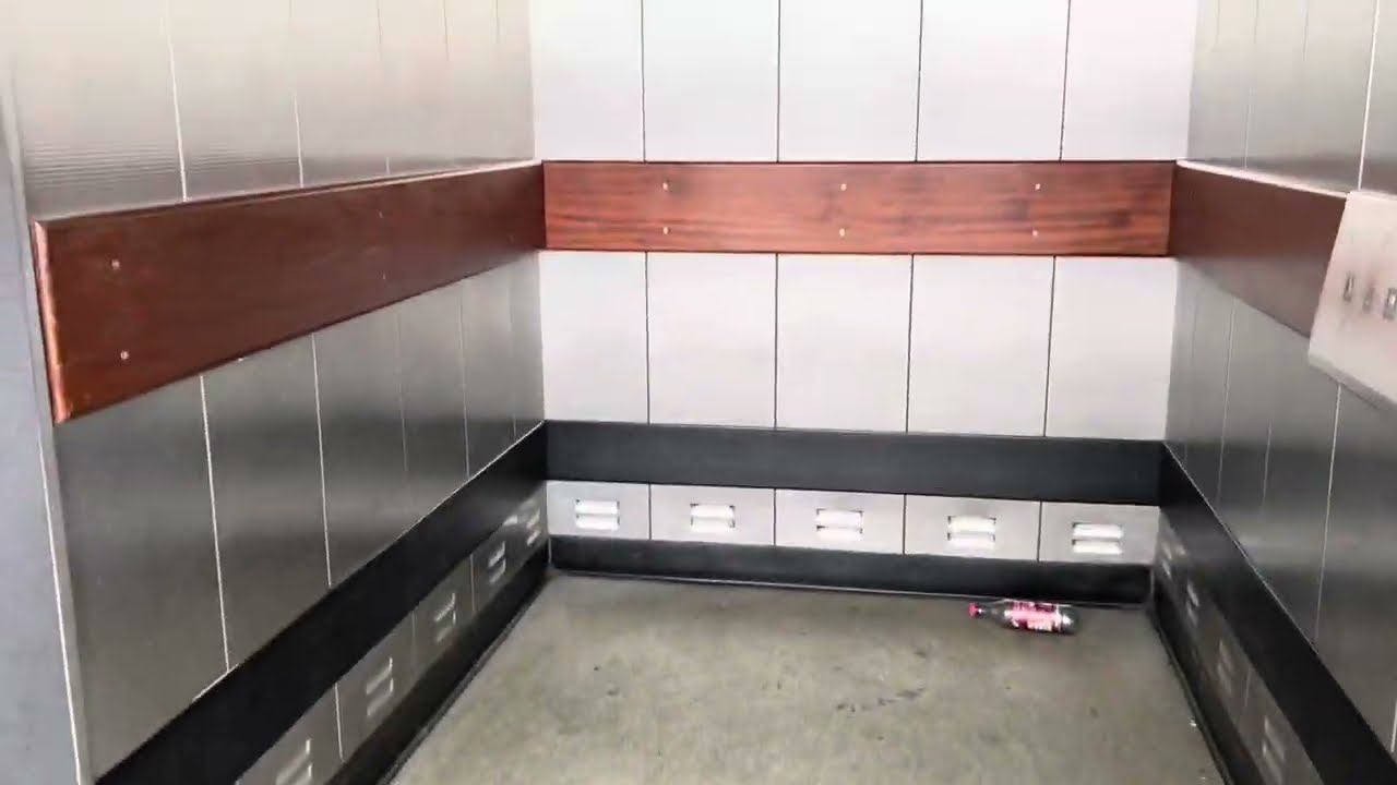 Schindler lift at Yellow Carpark in Meadowhall