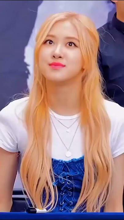 OMG!😳Lisa Is Jealous With Rose😳Lisa Jealousy Video😄And Angry On Rose#shorts