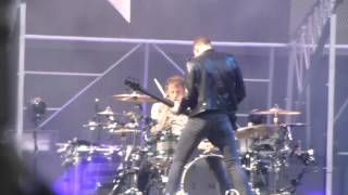 Muse - Dracula Mountain (drum and bass jam) Live Emirates Stadium 25.5.13